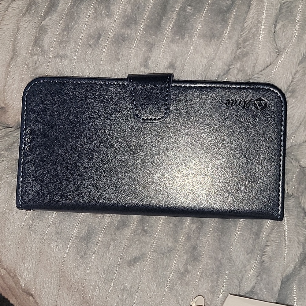 IPhone 15 plus wallet case